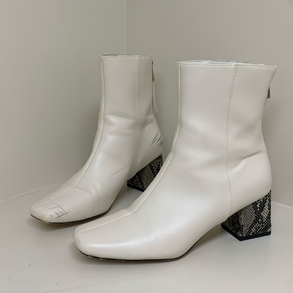 White Ankle Boots with Snakeskin Heel